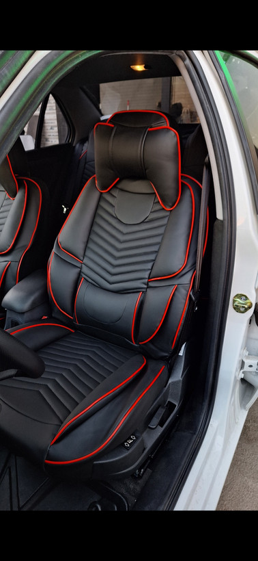 مشکی مغزی قرمز