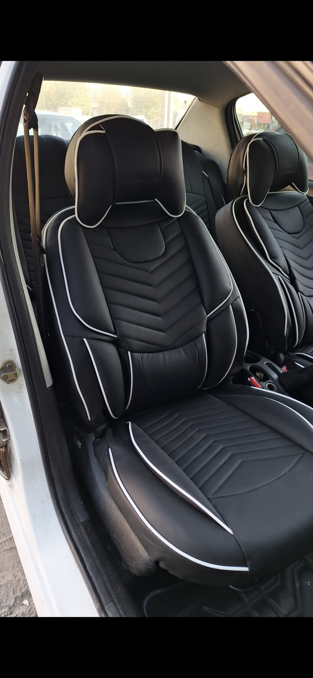 مشکی مغزی سفید