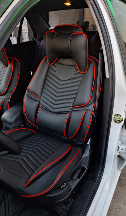 مشکی مغزی قرمز